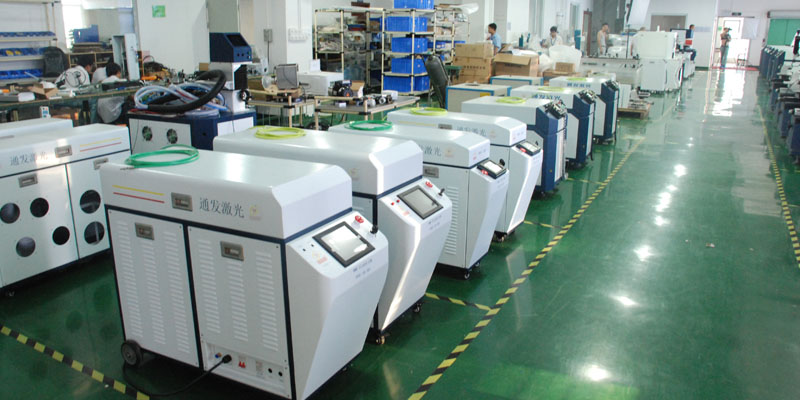 通發(fā)激光TFL-80PF<a href='http://www.kmkhzl.com/product/2.htm' class='text_a'>光纖<a href='http://www.kmkhzl.com' class='text_a'>激光焊接機(jī)</a></a>